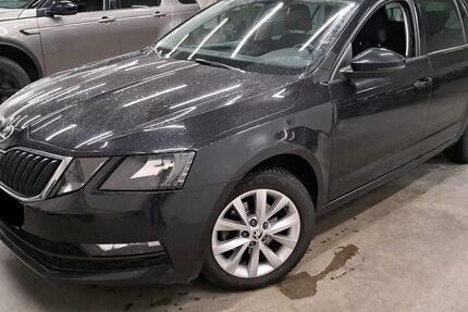 Skoda Octavia 164.000 km 10.948 &euro; Kelkheim 65779