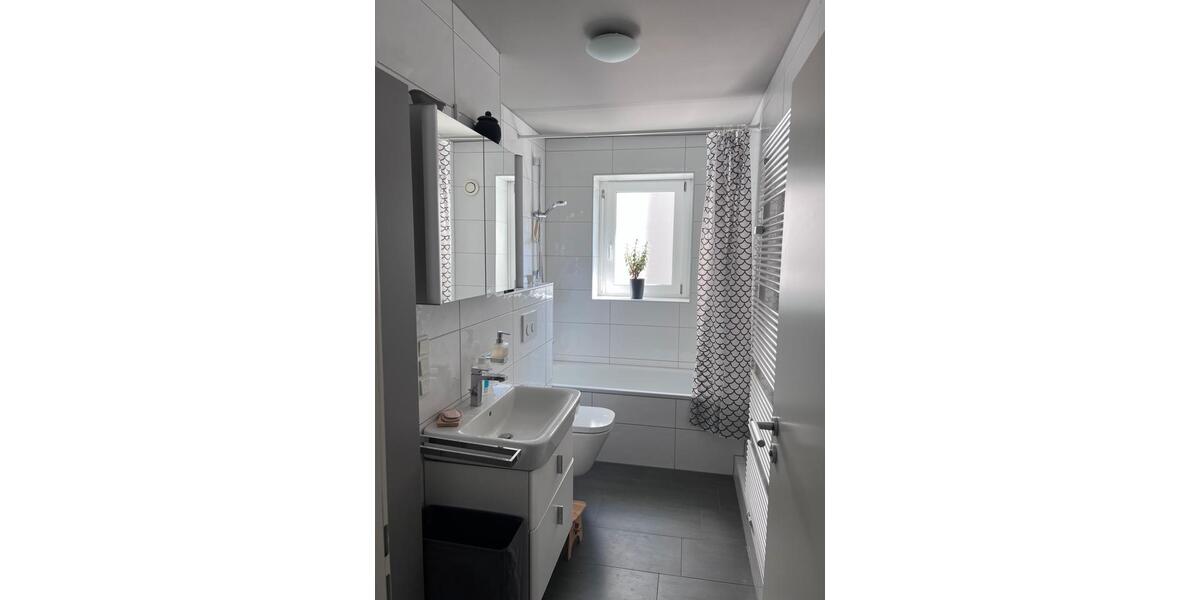 Etagenwohnung Wiesbaden Schierstein - 3 Zimmer, 87 m&sup2;, 450.000&euro; | Angebot:27216791