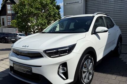 Kia Stonic 17.550 km 19.400 &euro; Wiesbaden 65199