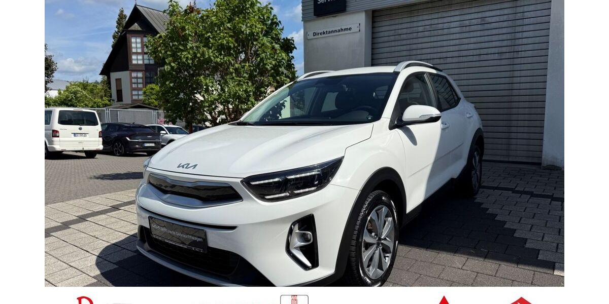 Kia Stonic 17.550 km 19.400 &euro; Wiesbaden 65199