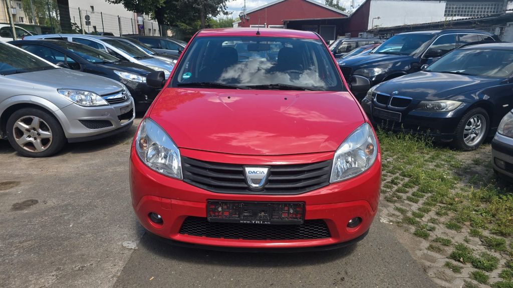 Dacia Sandero 147.000 km 1.999 &euro; Wiesbaden 65203