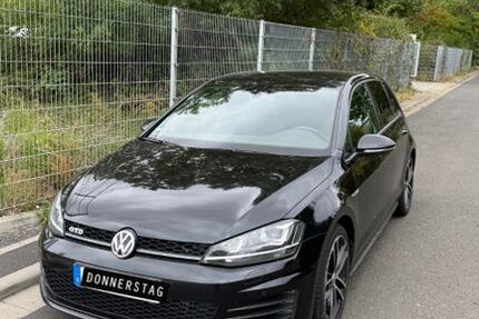 VW Golf