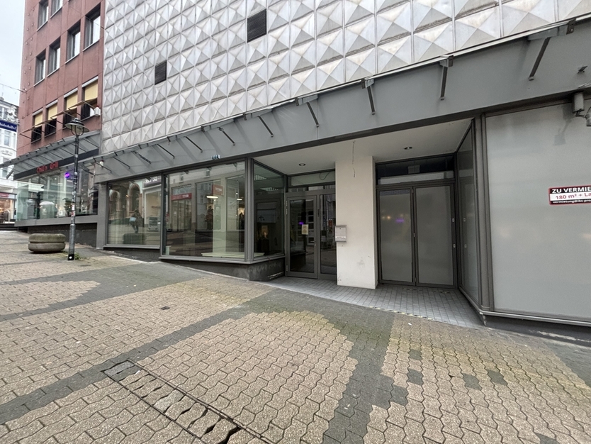 Großzügige Gewerbeeinheit mit Splitlevel in der Fußgängerzone! zimmer