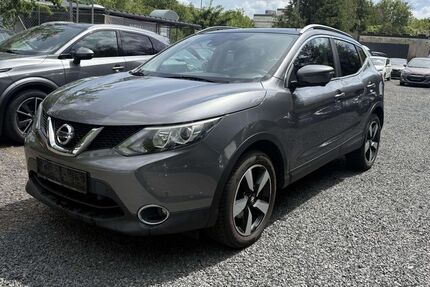 Nissan Qashqai 92.000 km 9.599 &euro; Wiesbaden 65197