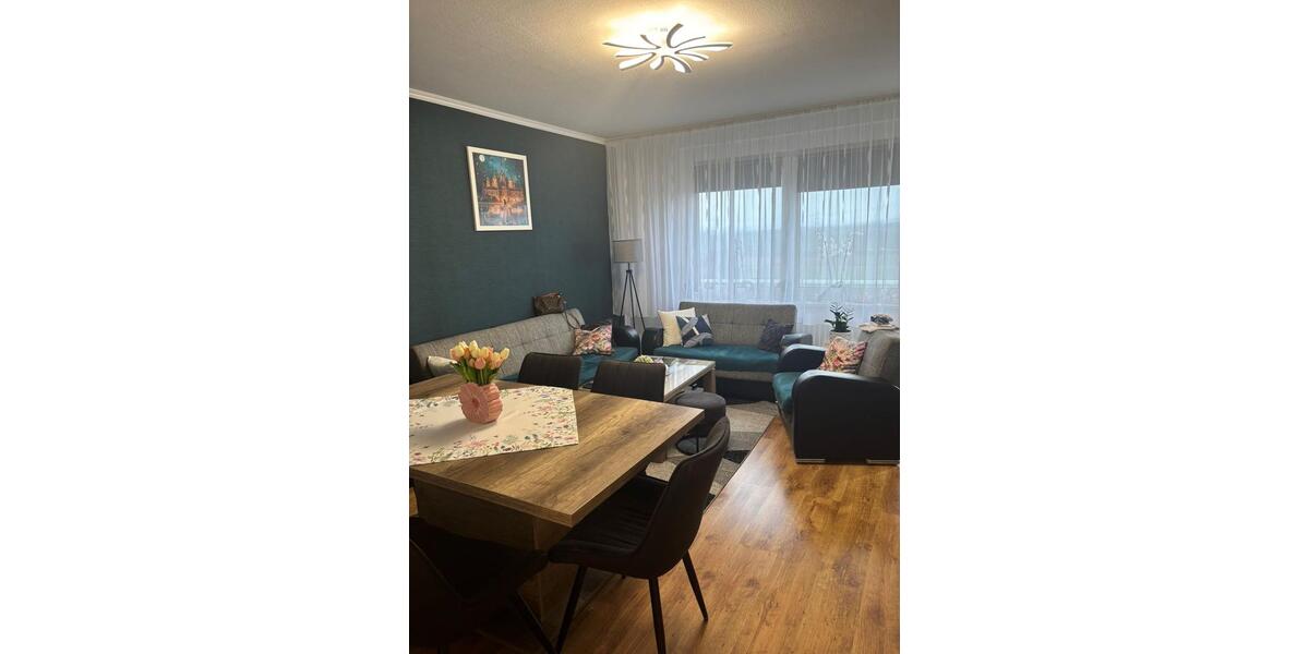 Dachgeschoßwohnung Frankfurt am Main Nord-West - 3 Zimmer, 73 m&sup2;, 290.000&euro; | Angebot:25893281