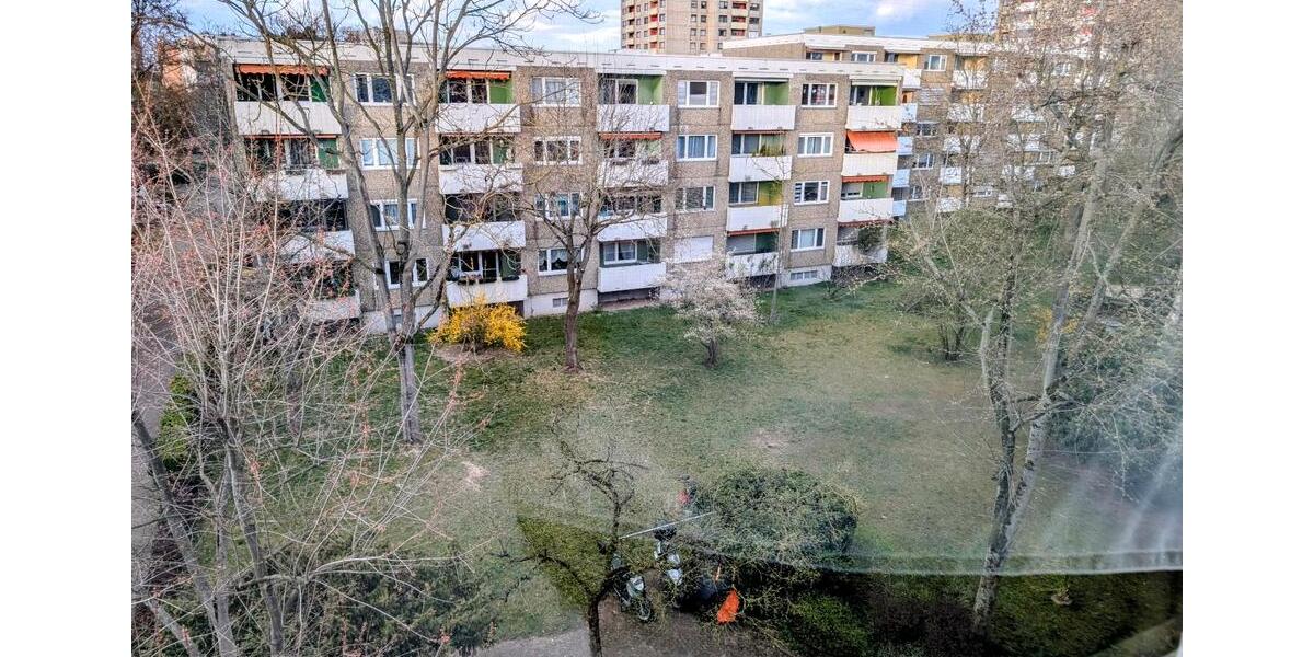 4,5-Zimmer-Wohnung (104 qm) |Hochheim | provisionsfrei| 2 Balkone 4 zimmer