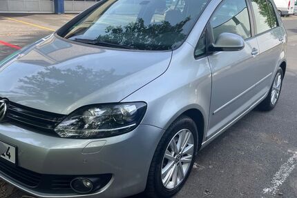 VW Golf Plus 127.000 km 7.600 &euro; Wiesbaden 65199