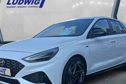 Hyundai i30 24.677 km 24.590 &euro; Idstein 65510