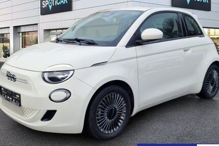 Fiat 500e 31.244 km 17.590 &euro; Wiesbaden 65203