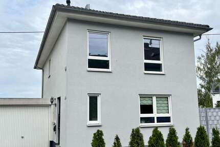 Haus Wiesbaden Igstadt Igstadt - 5 Zimmer, 175 m&sup2;, 2.800&euro; | Angebot:27494857
