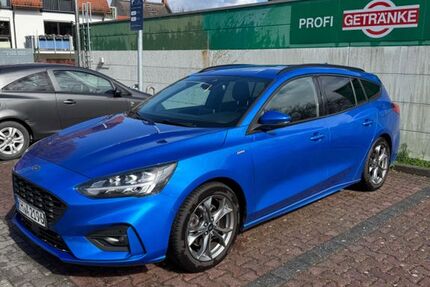 Ford Focus 85.000 km 13.700 &euro; Wiesbaden 65199