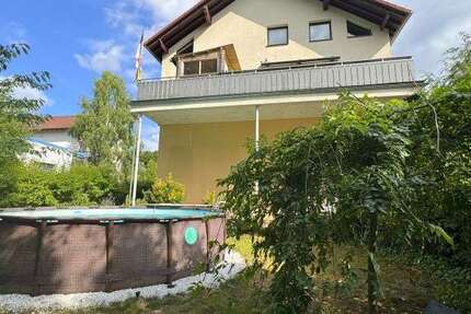 Haus Waldems - 5 Zimmer, 240 m&sup2;, 3.300&euro; | Angebot:21425132