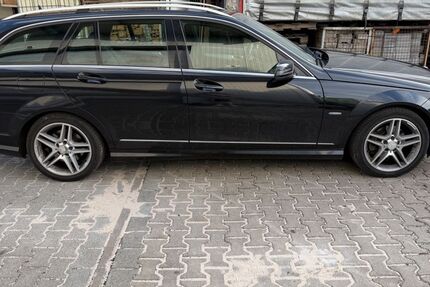 Mercedes-Benz C 250 358.000 km 3.450 &euro; Hochheim 65239