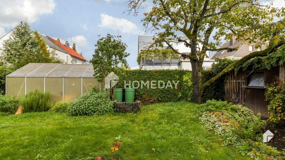 Liederbach am Taunus: Stilvolles Mehrfamilienhaus - Wohnkomfort trifft attraktive Lage 8 zimmer