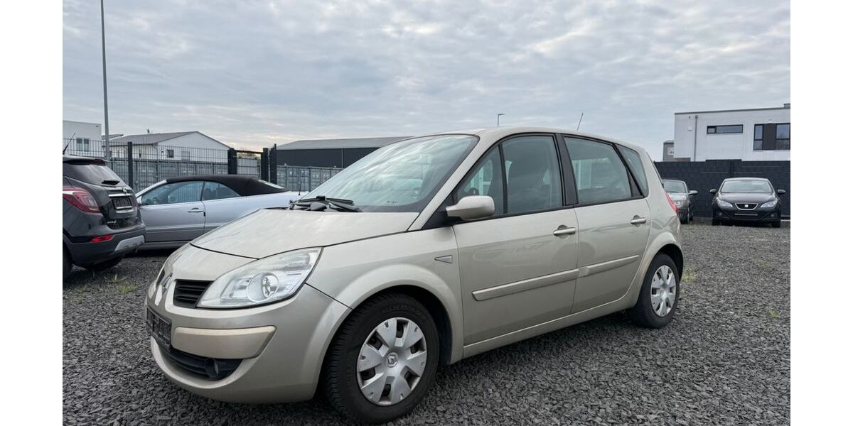 Renault Scenic 205.689 km 880 &euro; Budenheim 55257