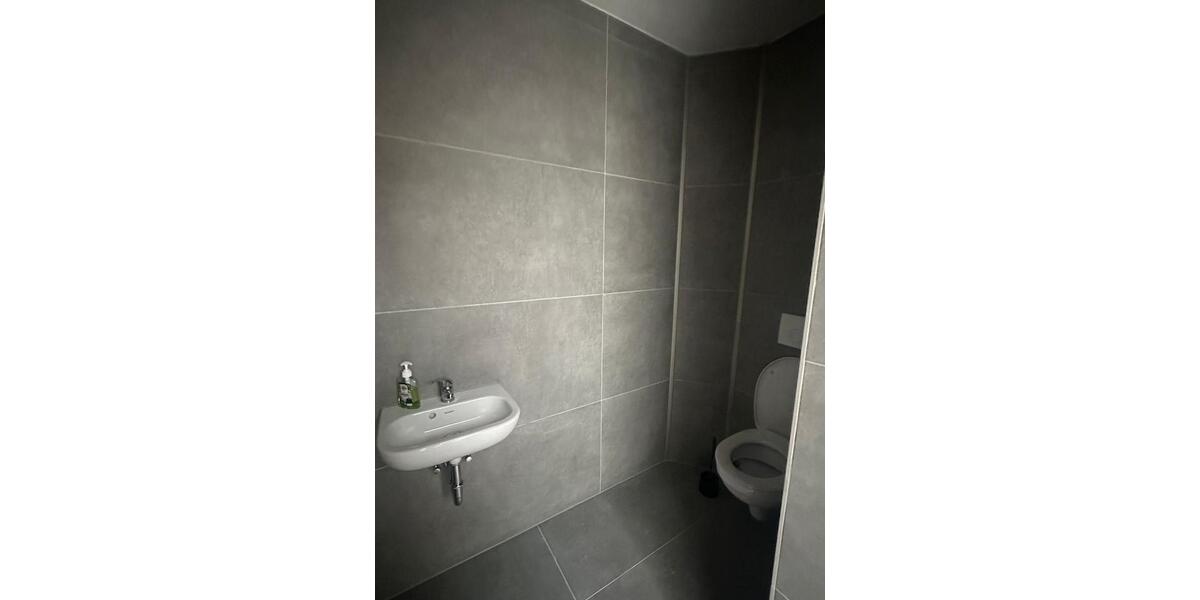 Etagenwohnung Mainz Mombach - 3 Zimmer, 83 m&sup2;, 1.200&euro; | Angebot:26312864