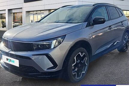 Opel Grandland (X) 15.889 km 24.950 &euro; Wiesbaden 65201