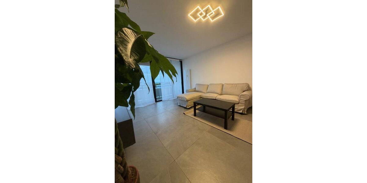 Etagenwohnung Wiesbaden Biebrich - 2 Zimmer, 65 m&sup2;, 1.450&euro; | Angebot:26388940