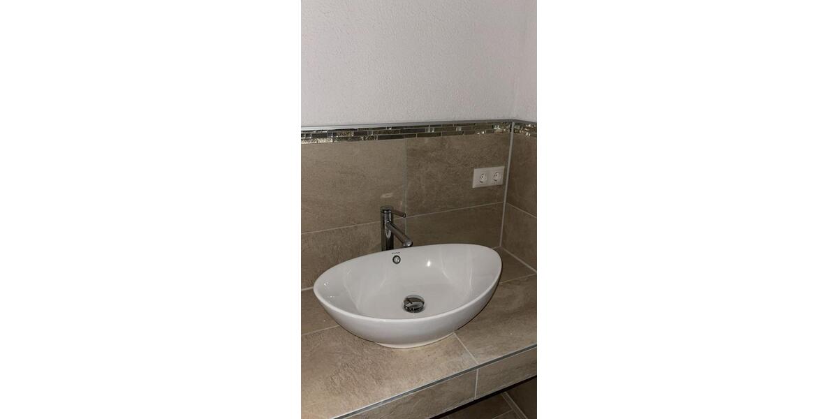 Etagenwohnung Mainz Laubenheim - 2.5 Zimmer, 80 m&sup2;, 1.250&euro; | Angebot:26351568