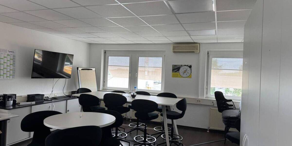 Gewerbeobjekt Wiesbaden Schierstein - 6 Zimmer, 175 m&sup2;, 1.555&euro; | Angebot:26908694