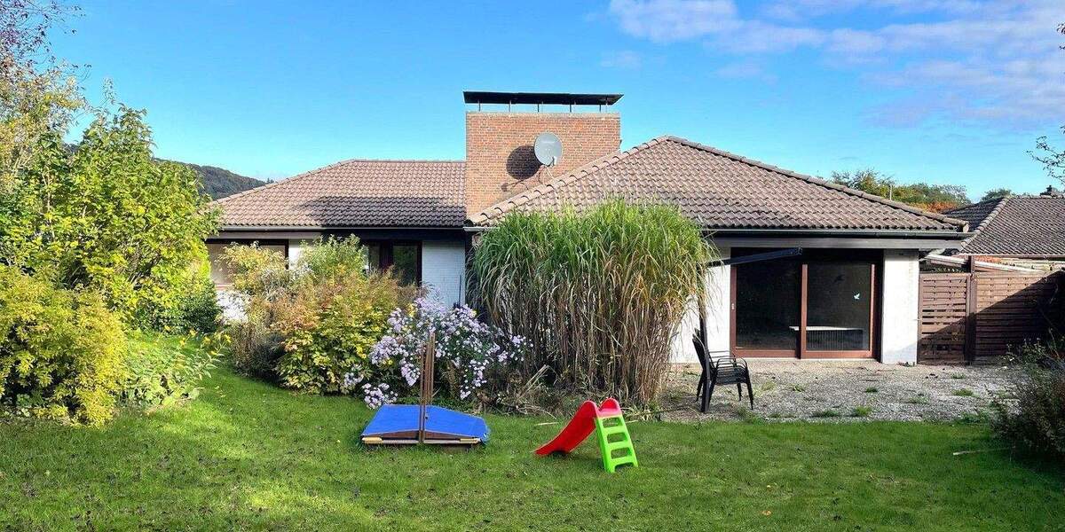 Einfamilienhaus Wiesbaden Naurod - 6 Zimmer, 228 m&sup2;, 1.150.000&euro; | Angebot:25720719