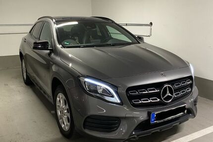 Mercedes GLA 200
