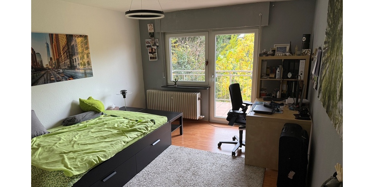 Hofheim: Familien aufgepasst!!Liebevoll gepflegte Doppelhaushälfte im Völkerviertel 7 zimmer