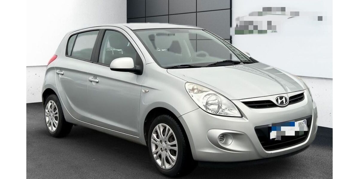 Hyundai i20 48.000 km 9.000 &euro; Bad Soden 65812
