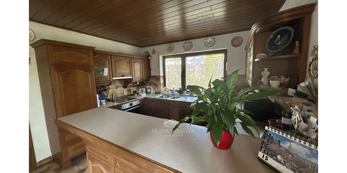 FRANK SCHÄFER IMMOBILIEN - EFH in Saulheimer Toplage: ca. 200m² Wfl. & außergewöhnliches Grundstück - Einfamilienhaus Saulheim / Nieder-Saulheim Saulheim | Angebot:26659997