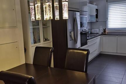 Möbeliertes Haus zu vermieten 5 zimmer