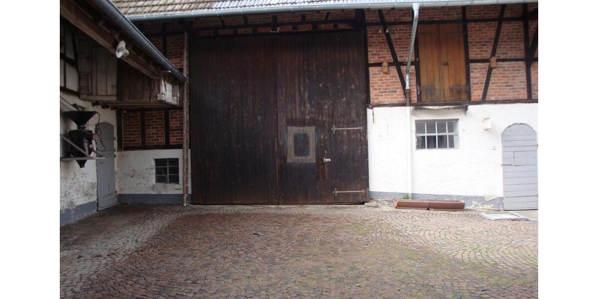 Bauernhaus, Landhaus Idstein - 6 Zimmer, 150 m&sup2;, 548.000&euro; | Angebot:27077300