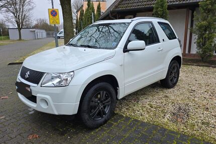 Suzuki Grand Vitara 96.000 km 8.990 &euro; Wiesbaden 65205