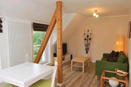 Warmmiete: Vollständig möbl. 2 Zi. WohnungTerrasse (60m²) l 2 zimmer