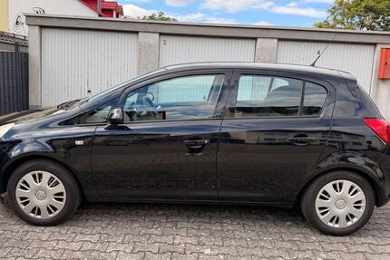 Opel Corsa 125.000 km 3.299 &euro; Nauheim 64569