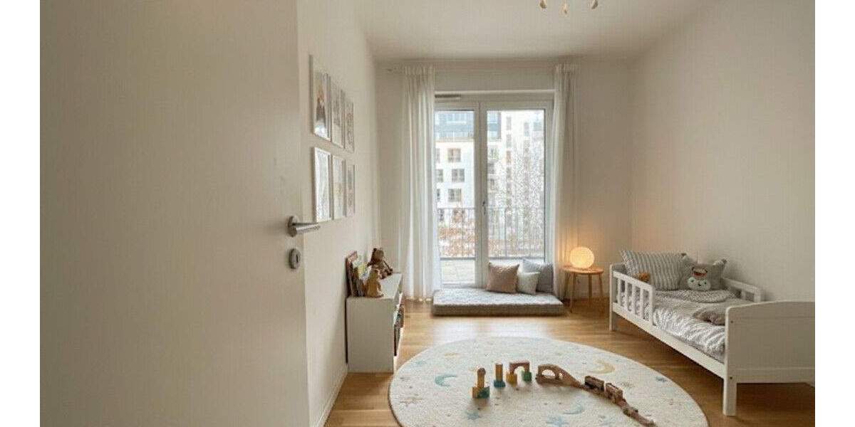 Etagenwohnung Frankfurt am Main Bockenheim - 4 Zimmer, 105 m&sup2;, 1.950&euro; | Angebot:25261982