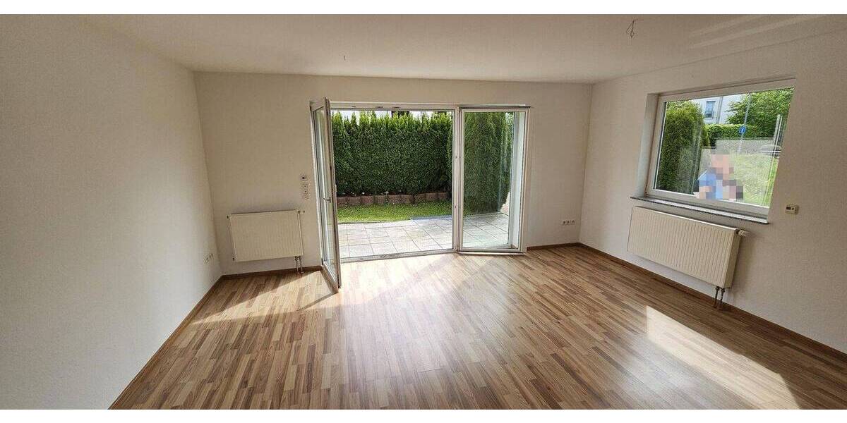 Doppelhaushälfte Taunusstein-Wehen Wehen - 6 Zimmer, 178 m&sup2;, 2.100&euro; | Angebot:26886571