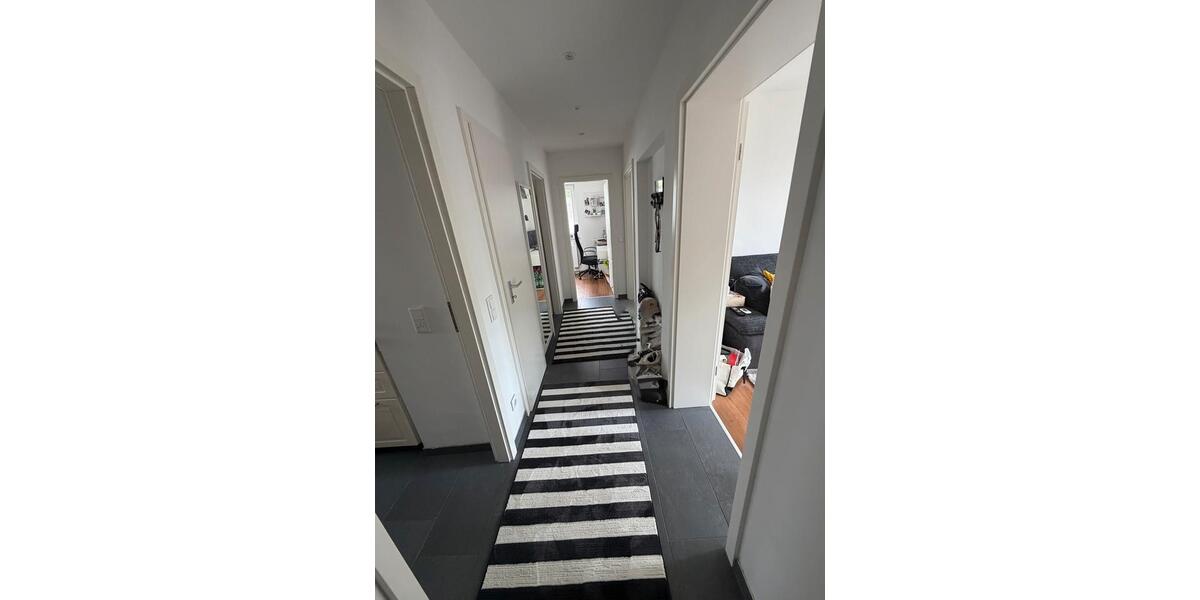 Erdgeschoßwohnung Schwalbach am Taunus - 3 Zimmer, 68 m&sup2;, 1.340&euro; | Angebot:26326784