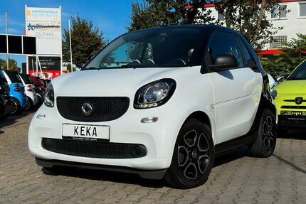 Smart ForTwo 63.704 km 12.990 € Wiesbaden 65187