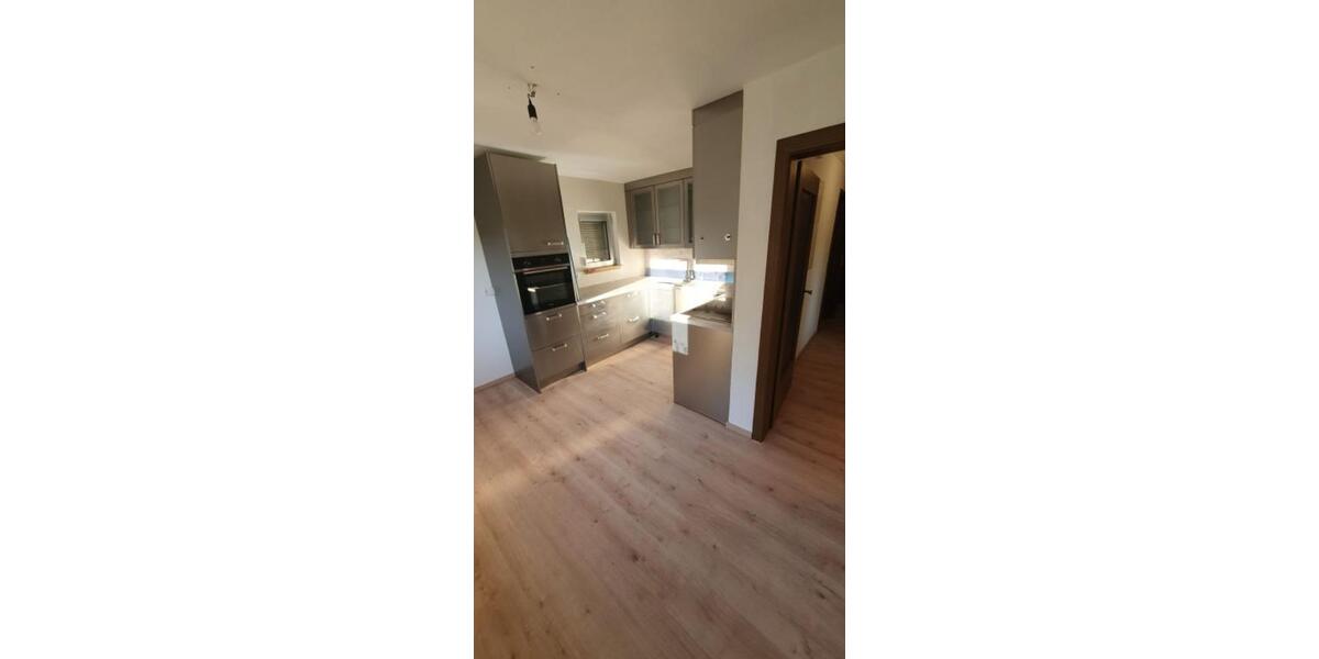 Einfamilienhaus Hattersheim am Main - 4.5 Zimmer, 114 m&sup2;, 1.600&euro; | Angebot:25408295