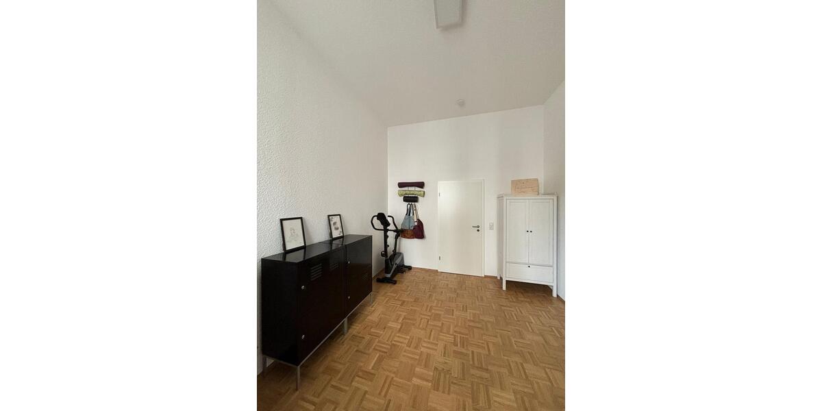 Erdgeschoßwohnung Wiesbaden - 3 Zimmer, 80 m&sup2;, 1.750&euro; | Angebot:26322076