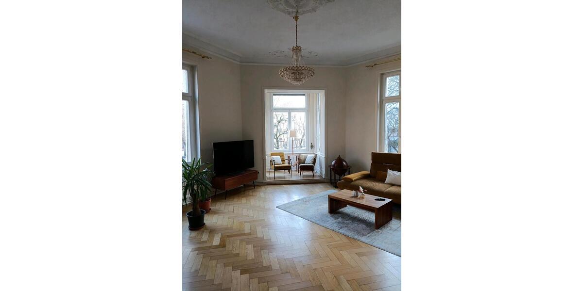 Etagenwohnung Wiesbaden - 3 Zimmer, 130 m&sup2;, 1.650&euro; | Angebot:25539617