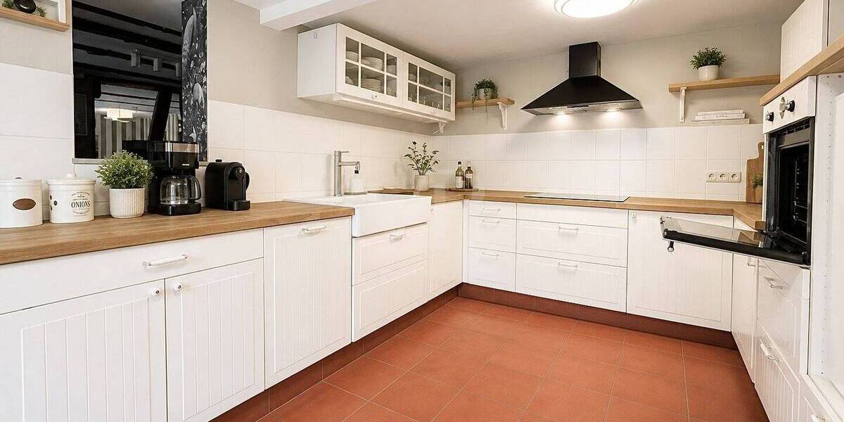 Mehrfamilienhaus, Wohnhaus Hofheim am Taunus Wallau - 7 Zimmer, 206 m&sup2;, 360.000&euro; | Angebot:26475050