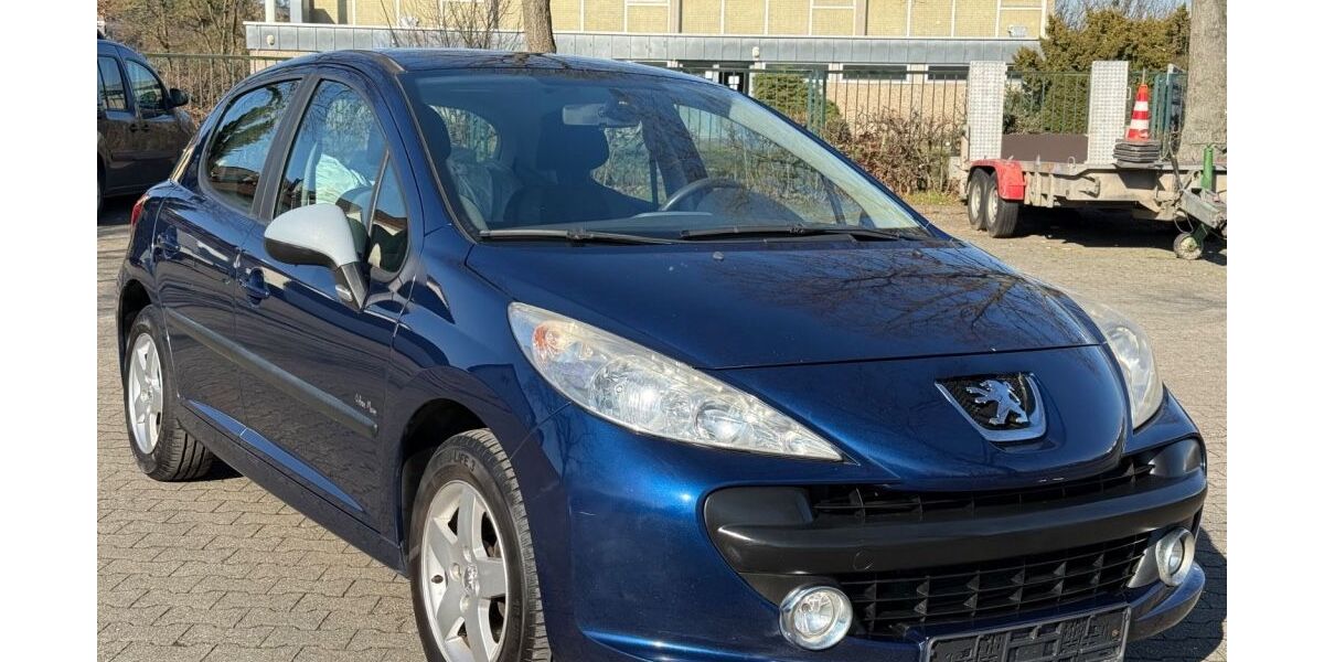 Peugeot 207 193.000 km 2.666 &euro; Rüsselsheim 65428