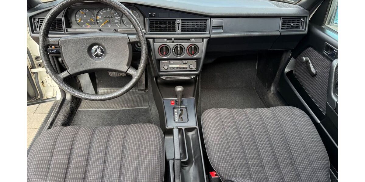 Mercedes-Benz 190 164.500 km 6.750 € Hofheim 65719