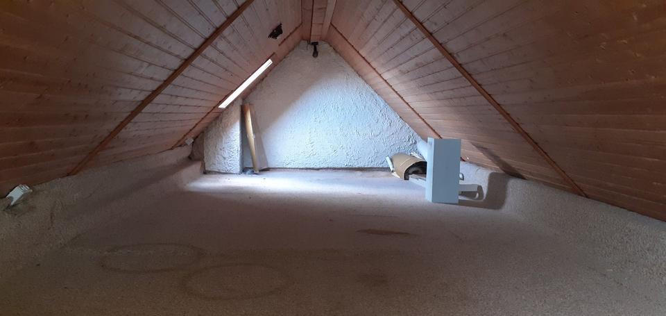 Dachgeschoßwohnung Mainz Bretzenheim - 3 Zimmer, 70 m&sup2;, 850&euro; | Angebot:26211533