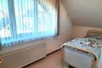 Einfamilienhaus Kriftel - 8 Zimmer, 251 m&sup2;, 1.080.000&euro; | Angebot:25968360