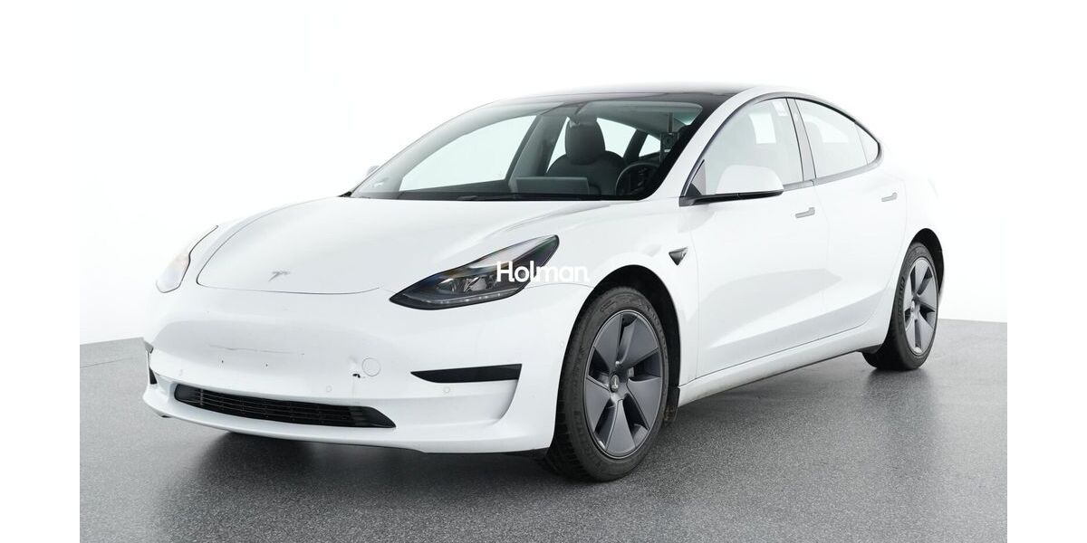 Tesla Model 3 72.967 km 21.825 &euro; Eschborn 65760