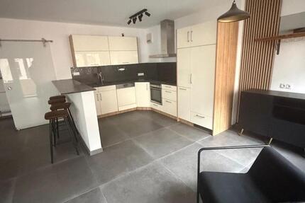 Wohnung Wiesbaden Biebrich - 2 Zimmer, 73 m&sup2;, 310.000&euro; | Angebot:26221786
