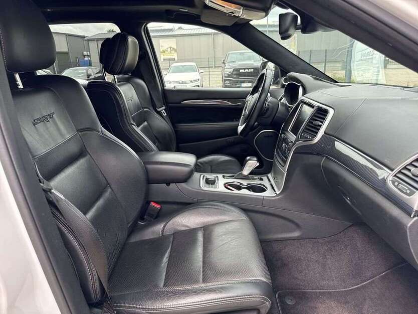 Grand Cherokee