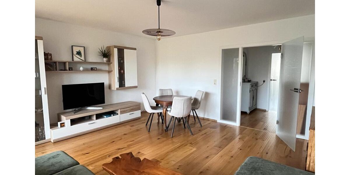 Etagenwohnung Wiesbaden Biebrich - 4 Zimmer, 92 m&sup2;, 370.000&euro; | Angebot:25924208
